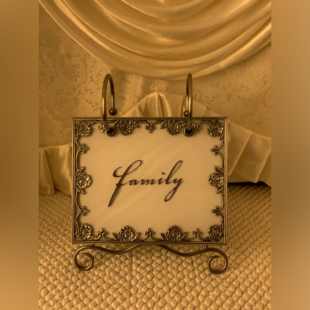 TABLE TOP PHOTO ALBUM BY FURIO